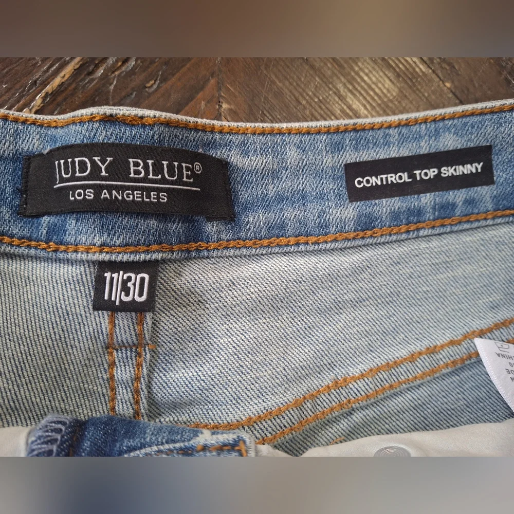 Judy Blue classic light